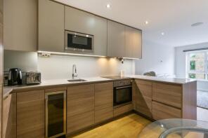 Flat 40, 26 Castleton House, Aerodrome Road, Colindale, London NW9 5FD