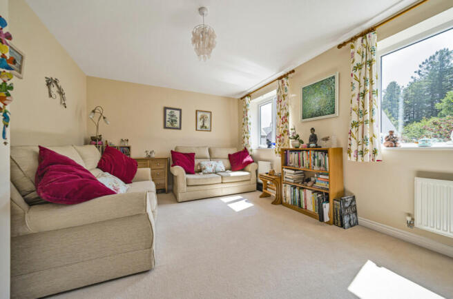 Bedroom 4/Lounge