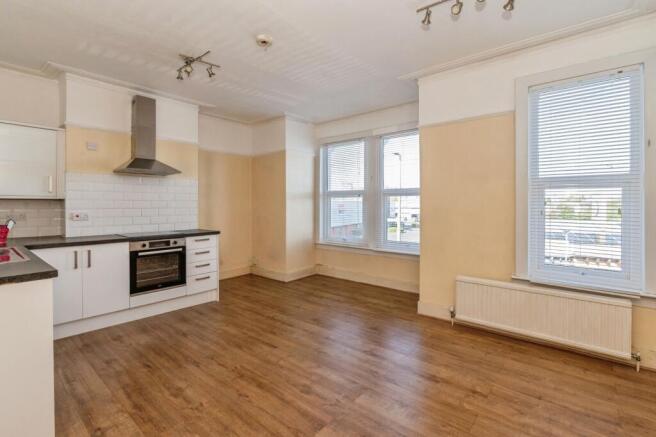 Kitchen/Lounge