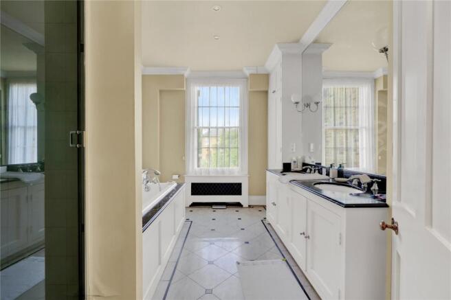 Principal Bathroom