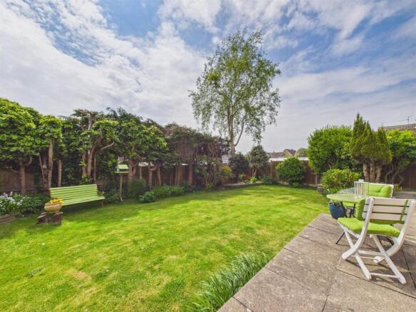 3 bed Detached for sale Image 10