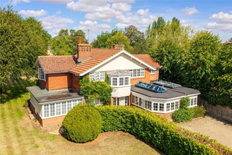 Biddenham Turn, Biddenham, Bedfordshire, MK40