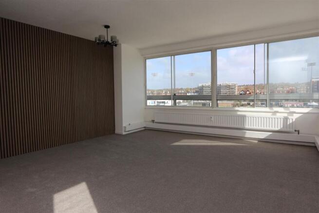 122 Ashdown (11).JPG