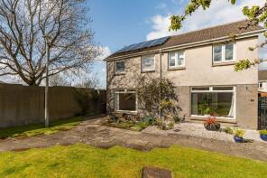 7, Craigs Park, Craigmount, Edinburgh EH12 8UL