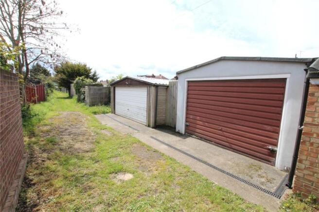 Garage & Rear Access