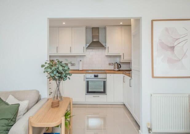 Lounge/Kitchen