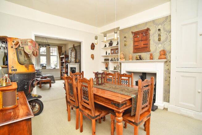3 bed Semi-Detached for sale Image 4