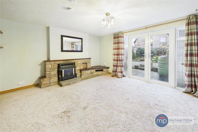 3 bed Semi-Detached for sale Image 4