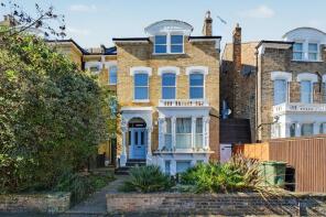 Flat 3, 45, Queen Elizabeths Walk, Hackney, London N16 5UG