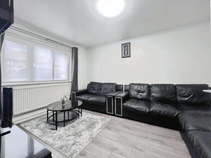 Chargeable Street, London, E16
