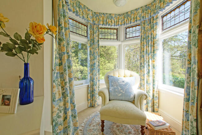 Master Bedroom - ...