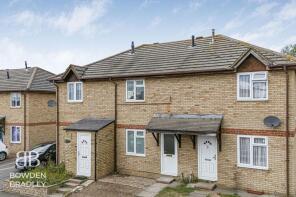 11, St Annes Terrace, Woodman Path, Hainault, Ilford IG6 3EY