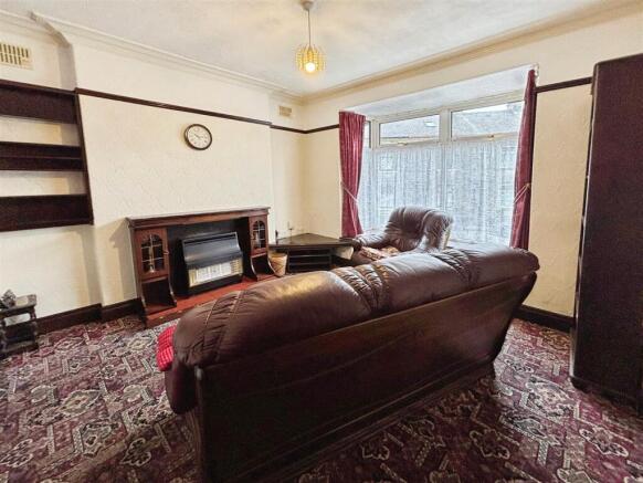 3 bed Detached Bungalow for sale Image 11