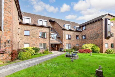 Oaklands Road, Havant, Hampshire