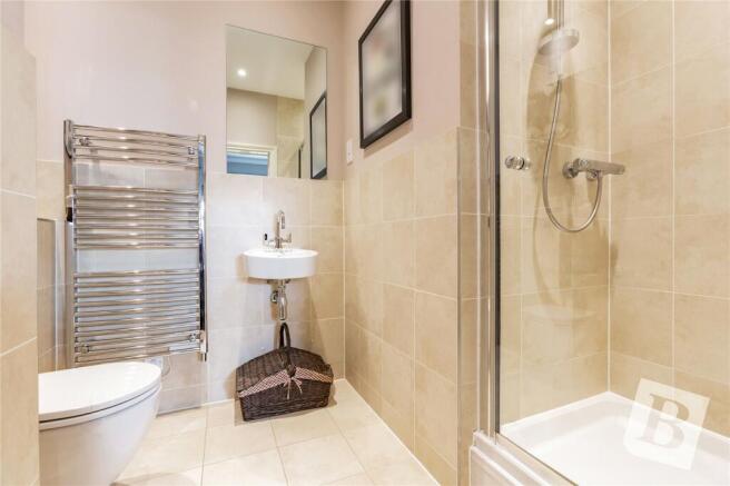 En-Suite 2