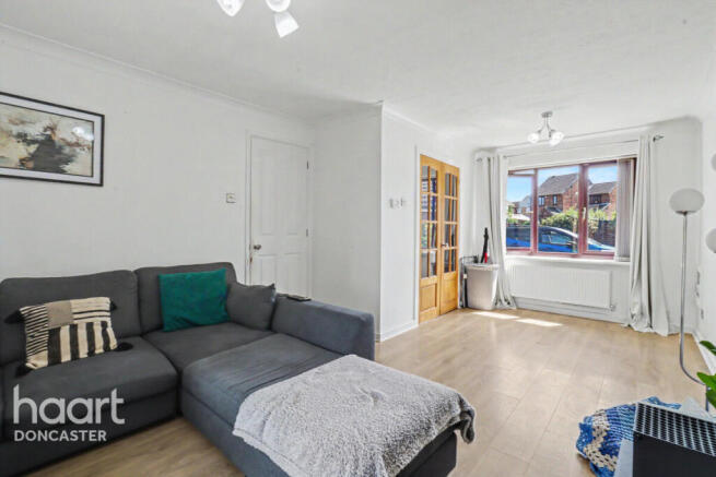2 bed Semi-Detached Bungalow for sale Image 8