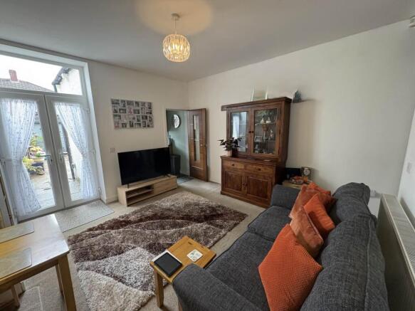 2 bed Terraced for sale Image 6