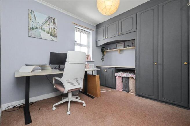 3 bed Semi-Detached for sale Image 6