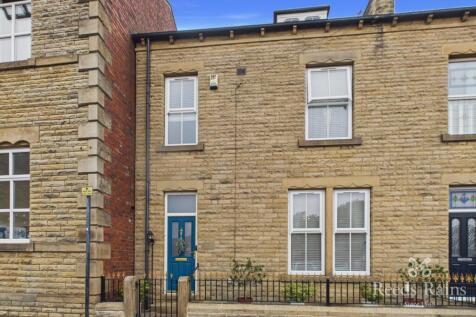 Illingworth Street, Ossett, West Yorkshire, WF5