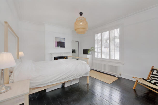8554225-interior26-800.JPG