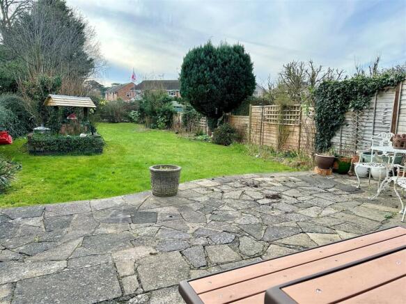 terrace/rear garden