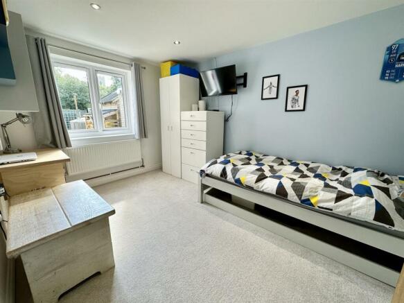 bedroom two.JPEG
