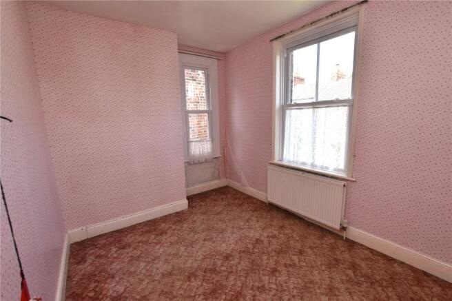 4 bed Detached for sale Image 5