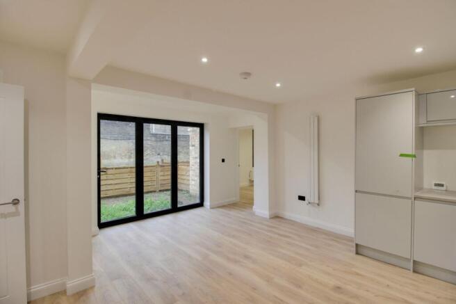 Kitchen / Living Area