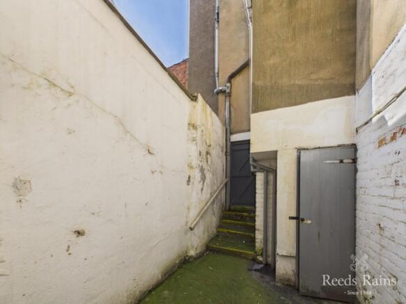 4 bed End of Terrace for sale Image 12