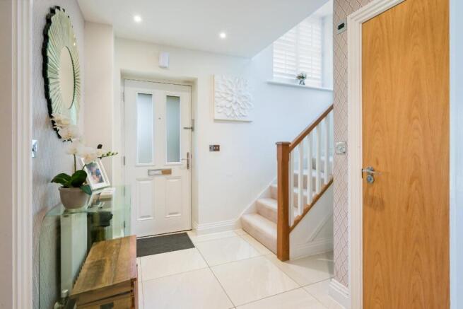 WHITE LODGE CLOSE