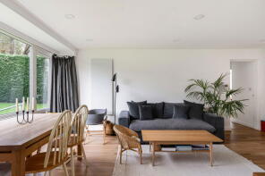 32, St Margarets, London Road, Guildford GU1 1TL
