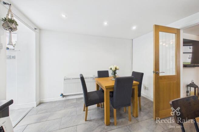 3 bed Terraced for sale Image 7
