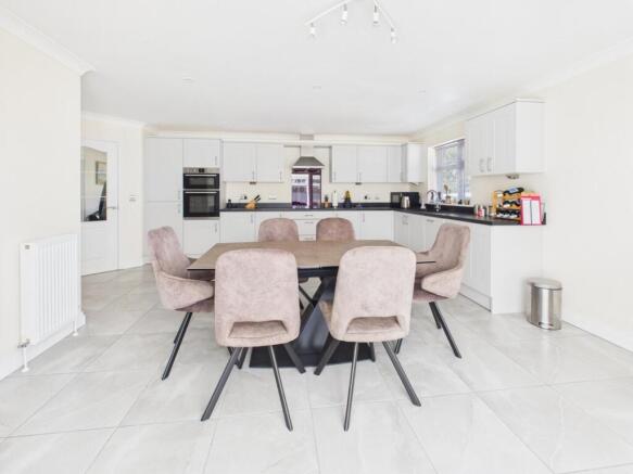 133a Witham Road, Woodhall Spa photo 4