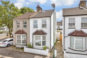 82, Clarence Road, Sutton SM1 1RJ