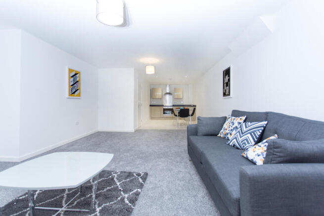 1 bed Apartment to rent Image 11