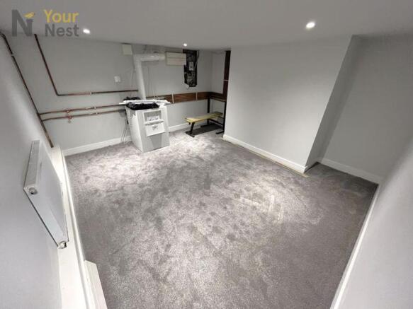 1 bed House Share to rent Image 9