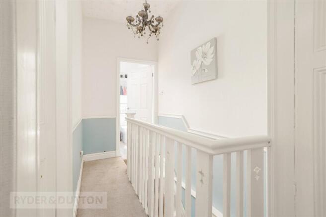 3 bed Terraced for sale Image 10