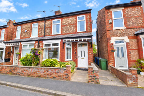Alderley Road, Flixton, Manchester, M41 5DW