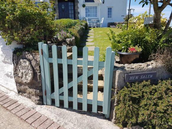 gate to adj co...