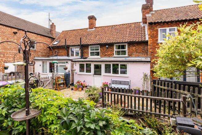 82 High Street (Sempringham)-12.jpg
