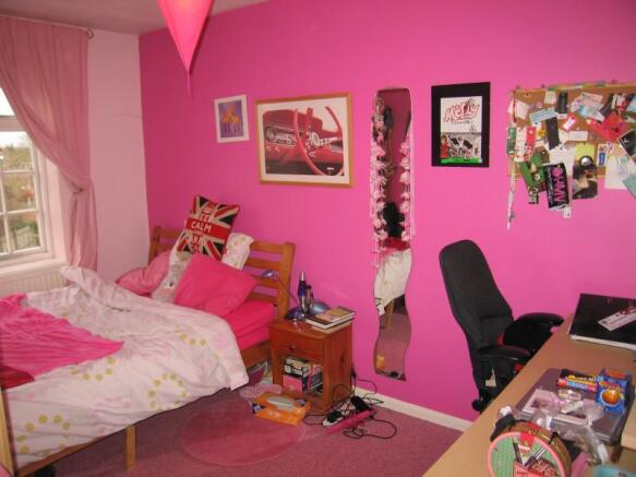 Photo 9