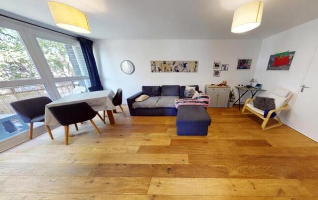 living room 4).jpg