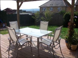 SUN DECKING & GARDEN