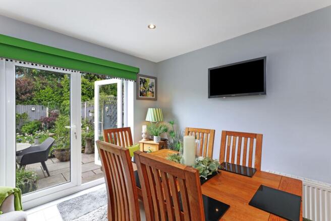 3 bed Semi-Detached for sale Image 9