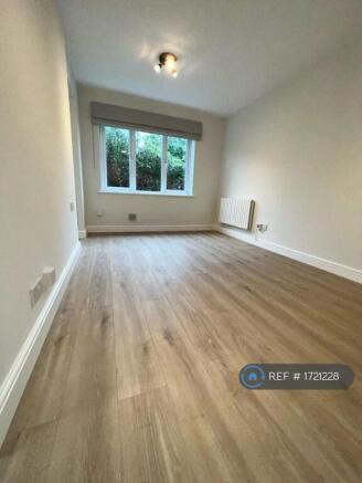 Lounge/Bedroom