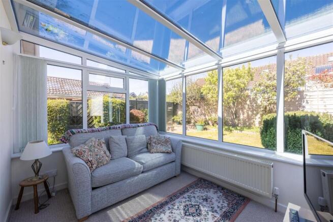 Farmanby Close 58 Conservatory-2.jpg