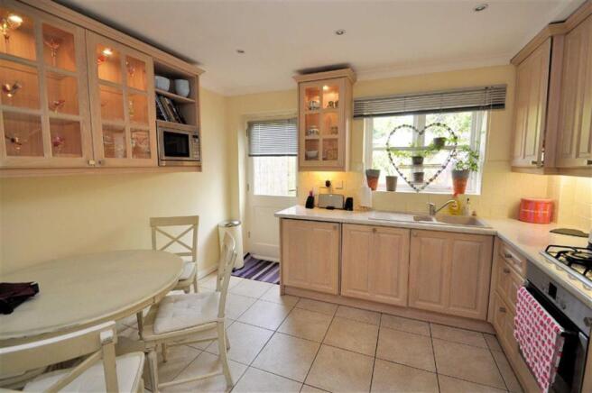 Kitchen/Breakfast Ro