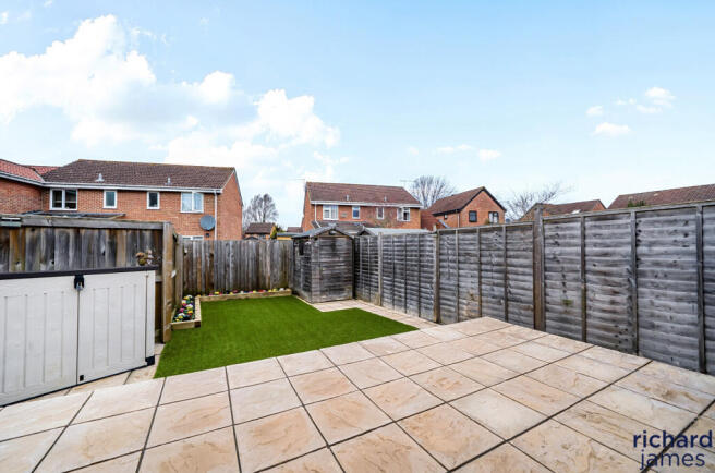 2693ed2fd6e148e18a2b60c3bbfb1ee9