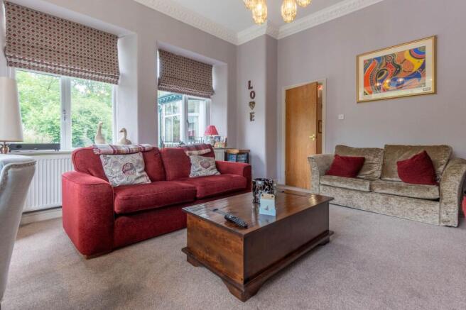 SITTING DINING ROOM