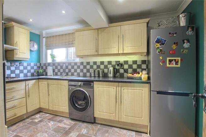 3 bed Semi-Detached for sale Image 7